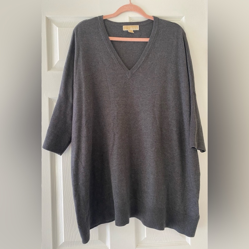 Michael Kors Sweater Dolman sleeves, size Large
